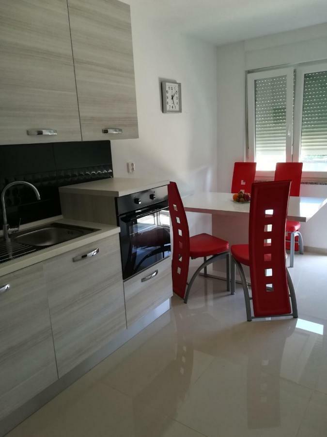 Apartman Tonika Pula Zewnętrze zdjęcie