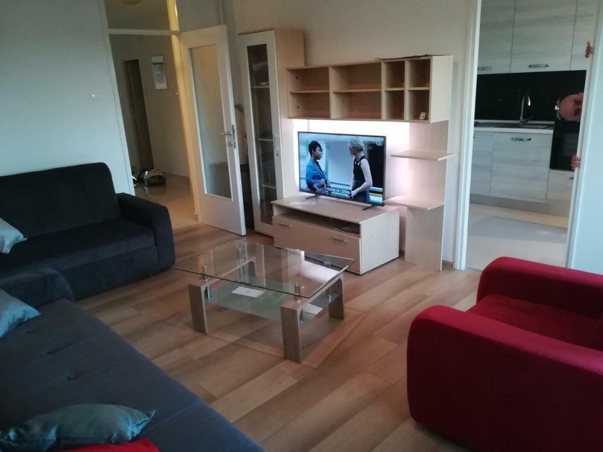 Apartman Tonika Pula Zewnętrze zdjęcie